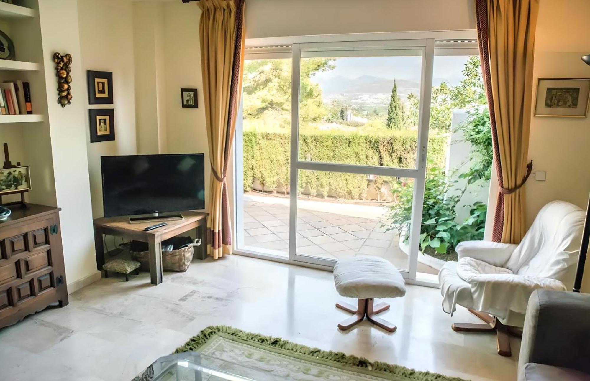 Gorgeous 2Br Apt. W/ Mountain View Puerto Banus Marbella Exterior foto